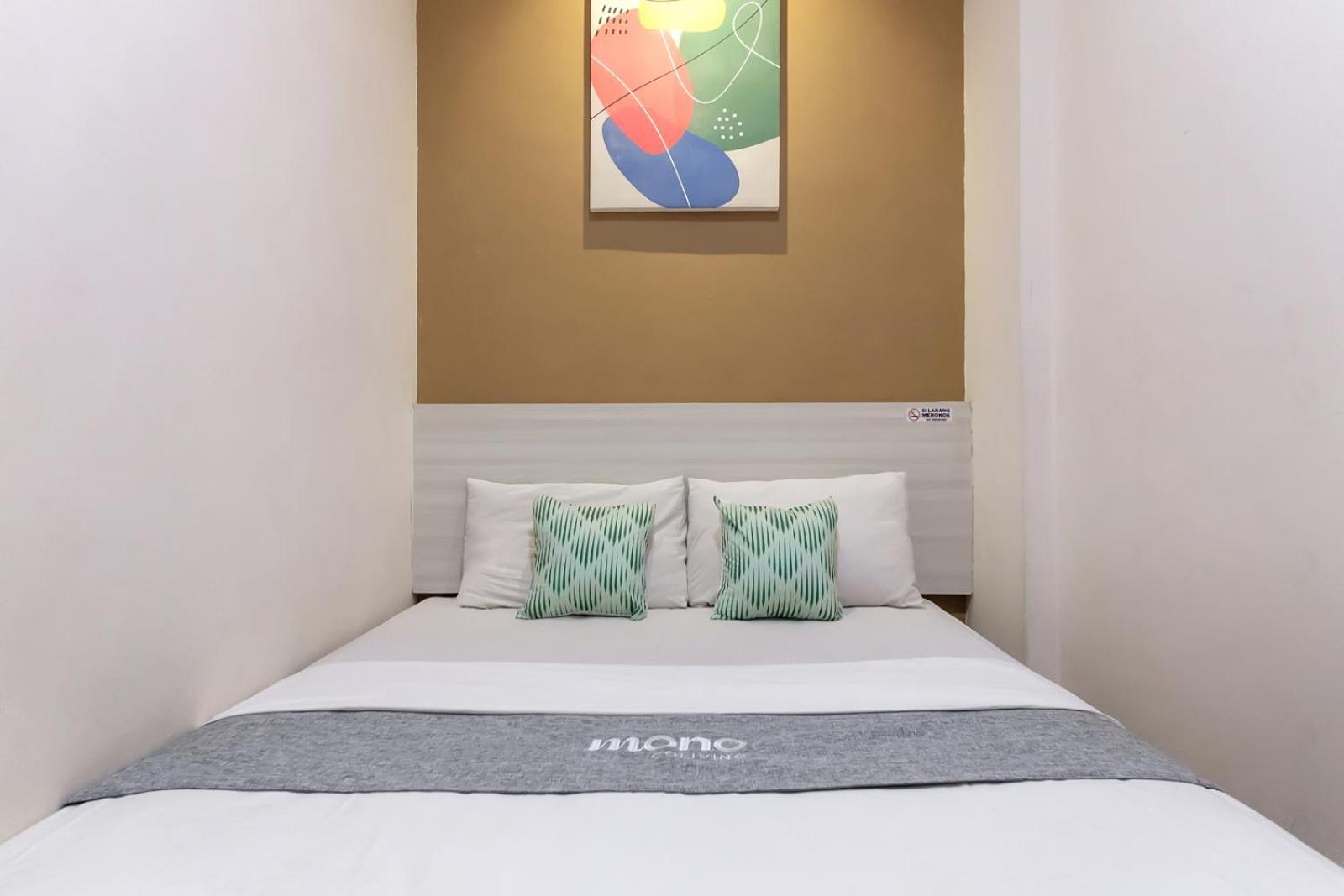 Mono Coliving Kertajaya Syariah, Sby Hotel Surabaya Exterior photo